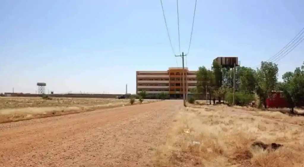 جامعة بحري تستأنف الدراسة حضورياً